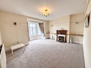 Photo 11- click for photo gallery